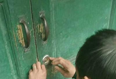 专业开锁，安全换锁 开汽车锁与配遥控钥匙全攻略